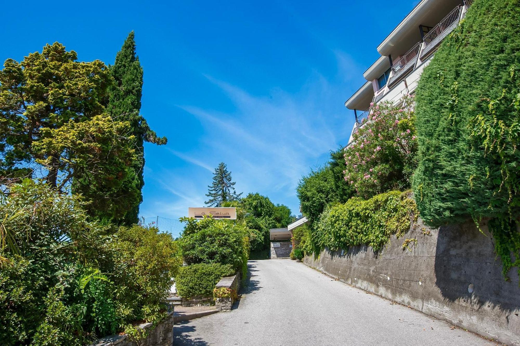 Residenz La Selva Studio-Apartments Ghiffa Exterior photo